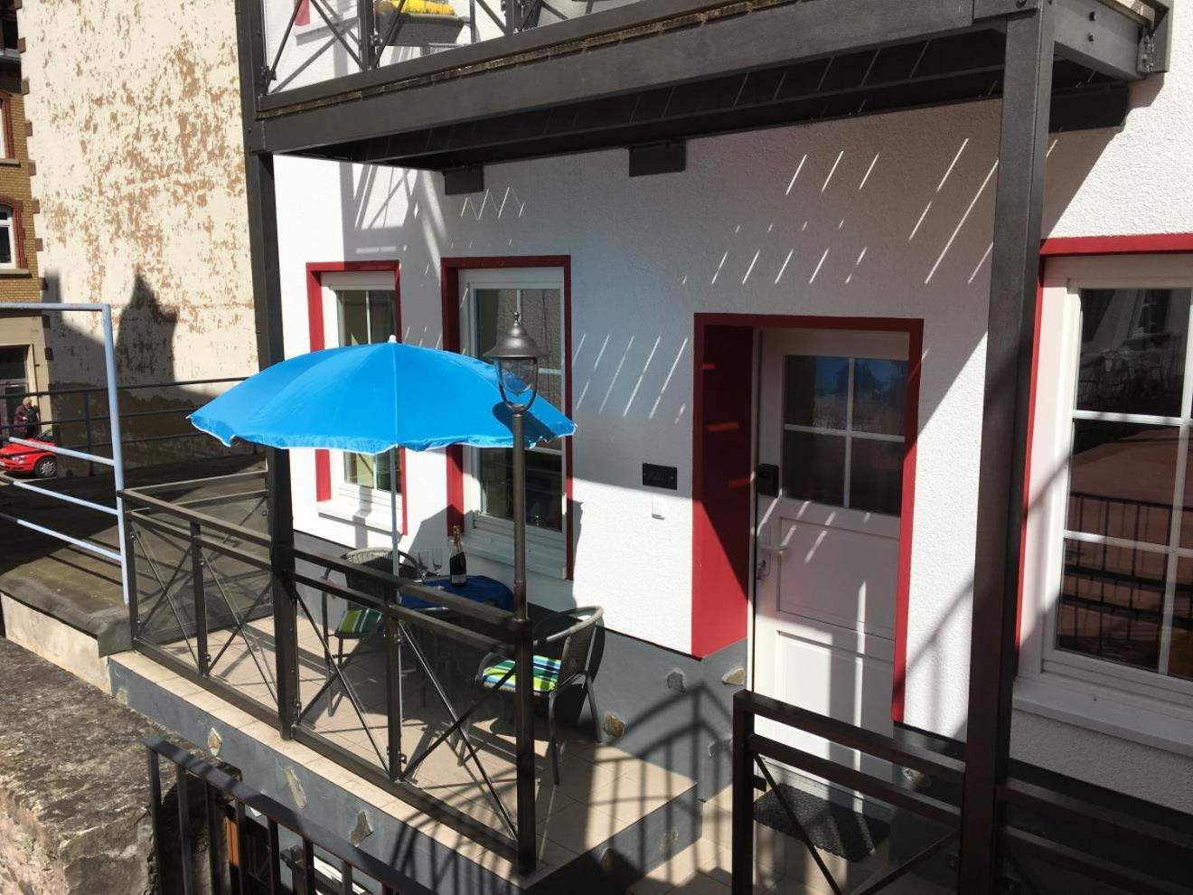 Mosel Ferienhaus Reblaus Zell an der Mosel Bagian luar foto