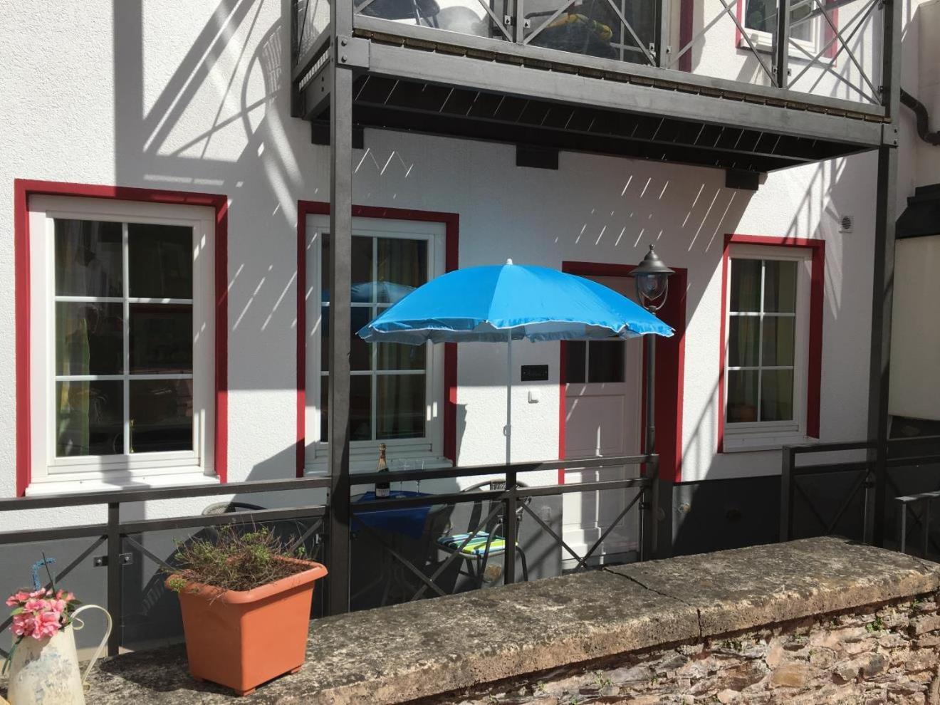 Mosel Ferienhaus Reblaus Zell an der Mosel Bagian luar foto