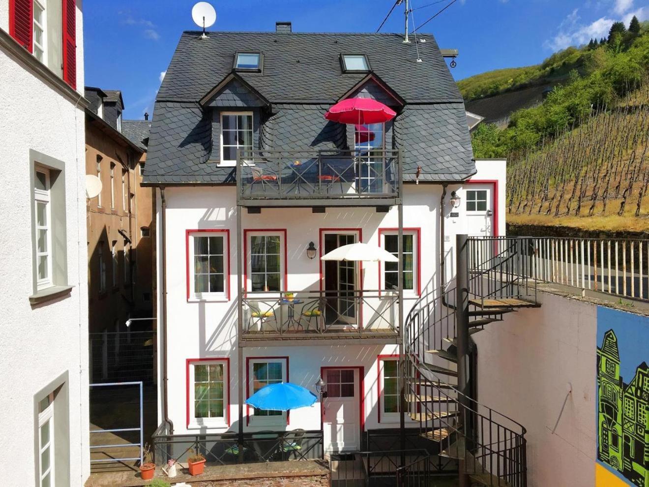 Mosel Ferienhaus Reblaus Zell an der Mosel Bagian luar foto